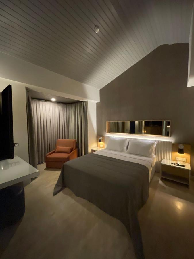 Ariel Hotel Alaçatı Ngoại thất bức ảnh